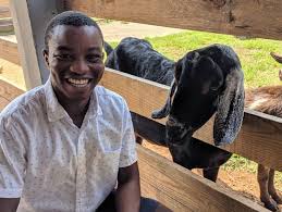 ✨PGY-2 RESIDENT SPOTLIGHT✨ Featuring the one and only Derek Saku, M.D. ‼️‼️  🏡Hometown: Frostburg, MD 🏫Undergraduate: Mount St. Mary's University  🏥Medical School. VCU SOM ⚡️What's your favorite restaurant in Richmond?  Full Kee.