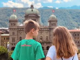 Ho appena visto un documentario sulla svizzera in miniatura, che mi pare si trova a lugano. Swissminiatur Di Melide Un Viaggio In Svizzera Dietro Le Quinte Mini Me Explorer