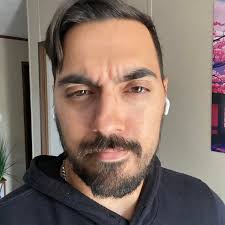 The Herobrine easter egg in the live-action 'MINECRAFT' movie was  unintentional: “All of their eyes were supposed to be purple but when it  was rendered one of the characters eyes kept coming