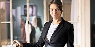 She is an actress, known for romy (2009), nichts bereuen (2001) and buddenbrooks (2008). Interview Mit Jessica Schwarz Wunschen Sie Sich Eine Zeitmaschine Haz Hannoversche Allgemeine