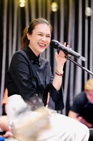 Chuyện showbiz 11/7: Hoa hậu Khánh Vân vướng nghi vấn mang bầu