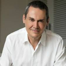 Stream Daniel Colombo music