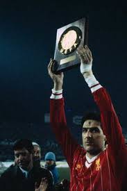 L'esultanza di ferrara (con la coppa) e. History 1985 I 10 Momenti Clou Della Supercoppa Europea Juventus Tv