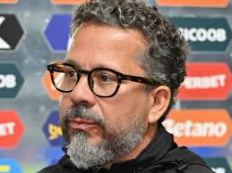 Meteu essa! Roger Machado protagoniza derrota do Internacional