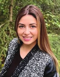 Rachel Denham's Instagram, Twitter & Facebook