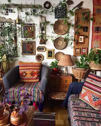 Claire Plant Wander On Instagram I Was Running Errands Yesterday And Took A Quick Stop In At The Thrift Boho Style Room Decor Living Room Decor Home Decor