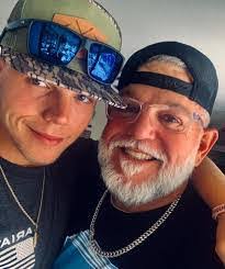 Jody Mathews's Instagram, Twitter & Facebook