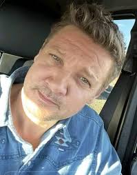 Jeremy Renner -This is going to be my last post if I don't get a 𝙃𝙞💔☹️