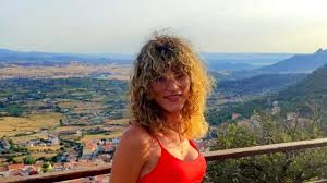 Prima i capelli, poi il seno. E hanno fatto un video: Minerva Uzzau  molestata a Porto Torres