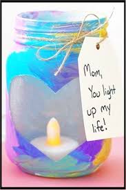 Creative Birthday Present Ideas For Mom Easy Diy Gifts For Mom From Kids Clever Diy Ideas Easy Diy Gifts Diy Gifts For Mom Mom Birthday Gift
