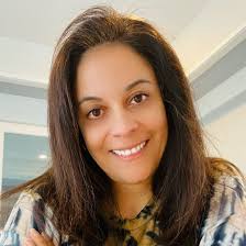 Isabel Kirk's Instagram, Twitter & Facebook