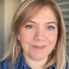 Con profundo pesar informamos el deceso de la señora Carmen Elizondo de  Ancira, madre del Presidente del Consejo de Administración, licenciado  Alonso Ancira Elizondo, del licenciado Jorge Ancira y del arquitecto Manuel