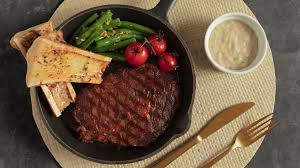 Scopri ricette, idee per la casa, consigli di stile e altre idee da provare. Holycow Luncurkan Steak Bercita Rasa Bumbu Asli Indonesia Kayak Apa