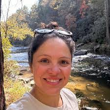 Libby Payne's Instagram, Twitter & Facebook