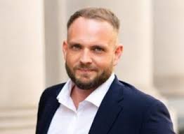 Michael Huggett Discover Forex News Group: the latest behind-the-scenes  insight into all the FX executive moves, platform advancements, regulatory  changes, broker results and volumes