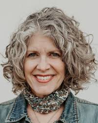 Stacy Walden's Instagram, Twitter & Facebook