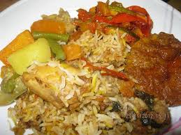Masak sambil sesekali diaduk hingga ayam berubah warna dan matang. Nasi Beriani Gam Ayam Bahan Bahannya Pen Hitam Dot Com Facebook