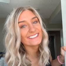 Loren Garrett's Instagram, Twitter & Facebook