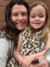 New family in Abingdon thanks community for help