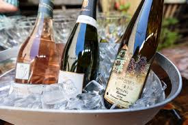 Looking For A Gift That Promotes Small Family Businesses And Introduces You To Amazing And Exclusive Wines Then Check Out Lb Wine Clubs Wine Club Monthly Wine