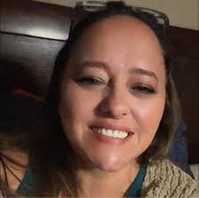 Looking for recommendations for a pregnancy announcement￼ photographer!  Preferably under $250!