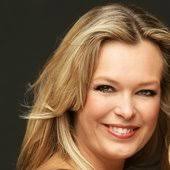 Esther Hart music, videos, stats, and photos