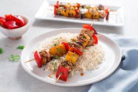 Brochettes De Poulet Au Miel Et A L Ail Recette Recette Brochette Poulet Brochette Poulet Brochettes De Poulet Au Miel