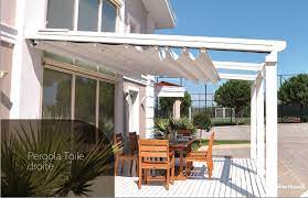 Vérifier que la structure est bien rectangulaire. Pergola En Toile Enroulable Et Retractable Pour Terrasse Dans Le Morbihan