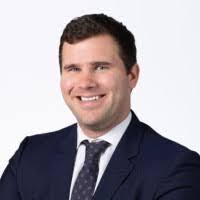 Ashley Knauss's Instagram, Twitter & Facebook