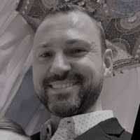 Larry Scholl's Instagram, Twitter & Facebook