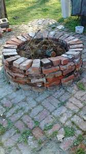 Fire Pit Made Out Of Extra Bricks It Took My Son And I About An Hr To Make Very Easy Outdoor Fire Pit Diy Fire Pit Fire Pit Backyard