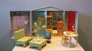Barbie Totally Real House Fold Up Dollhouse W Sounds Accessories Mattel 2005 Doll House Barbie Furniture Folding House