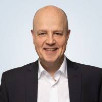 Lukas Berg Email & Phone Number