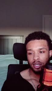 love doesn't fit within a frame 🖼️ #spokenword #originalpoem #poetry ...