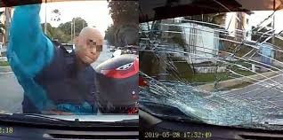 We did not find results for: Garangnya Bengang Kena Hon Abang Botak Hayun Helmet Hentak Cermin Kereta Semuanya Dirakam Viral Mstar