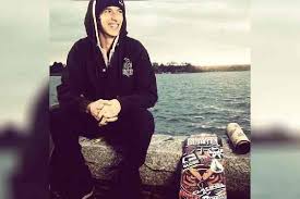 Skateboarder, dad, husband, @catherine_o this must be the place text me: Tony Hawk Biography Net Worth Career Family Children Wife Parents Company Ebiographypost