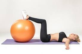 Ubung 7 Schwangerschaftsubungen Schwangere Fitness Ubungen