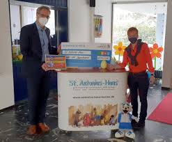 Musterscheck für spendenübergabe kostenlos / scheck zahlungen von diesen arbeitgebern musterscheck für spendenübergabe kostenlos : Hertener Stadtwerke Spenden Parkgebuhren An Das St Antonius Haus Einnahmen Aus Mehrwertsteuersenkung Kommen Kinder Und Jugendarbeit Zugute Herten