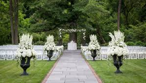 outdoor wedding venues garden wedding