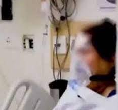 يذكر أن المخرج محمد عبد العزيز انتقل إلى المستشفى يوم 27 مايو لتلقي العلاج اللازم آثر إصابته بفيروس كورونا، وأكد ابنه الفنان كريم عبد العزيز وقتها أن حالته مستقرة. ØµÙˆØ±Ø© Ù„Ø¯Ù„Ø§Ù„ Ø¹Ø¨Ø¯ Ø§Ù„Ø¹Ø²ÙŠØ² Ù…Ù† Ø§Ù„Ø¹Ù†Ø§ÙŠØ© Ø§Ù„ÙØ§Ø¦Ù‚Ø© Ù…Ø¬Ù„Ø© Ø§Ù„Ø¬Ø±Ø³
