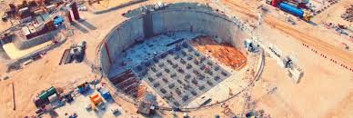 برج خور دبي‎) is a supported observation tower under construction located in dubai, united arab emirates, at a preliminary cost of aed 3.67 billion (us$1 billion), and is expected to be completed in 2022 at the earliest. New Dubai Creek Tower Images Show Progress On The Next World S Tallest Building