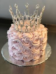 Nothing Better Than A Cake And A Crown Kuchen