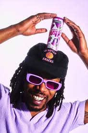 Contenu éclaté pour les nouvelles éditions limitées de Poppers Coolers.  🍊🍇😋 📸 William Lapierre