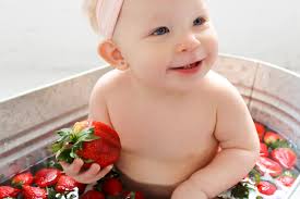 Growing a beautiful baby girl ✨