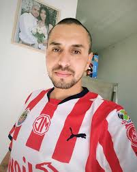 Saul Cuevas (@mr.saulcuevas) • Instagram photos and videos