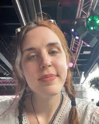 Gotta lift yo head up & look past your eyes sometimes🤍✨🌿 , #whoisshe?  #nobodytoldme #HannahG