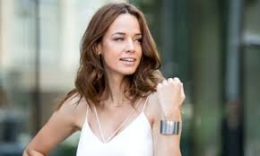 Andreea raicu, vedeta de televiziune din romania. Materiale Publicate Cu Eticheta Andreea Raicu