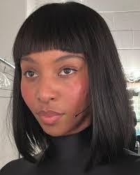 Lorie Lyons's Instagram, Twitter & Facebook