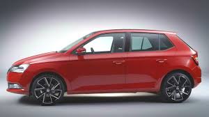 Nová fabia combi bude mať podstatne dynamickejší vzhľad ako jej predchodkyňa. Skoda Fabia New Design Highlights Inside And Out New Driver Assistance Systems Youtube