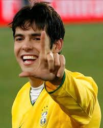 We saw him in pre-season. He can play competitively for us from early  November. He's going to be very special 👀 “Delantero” is the Spanish word  for “forward” or “striker” in football.